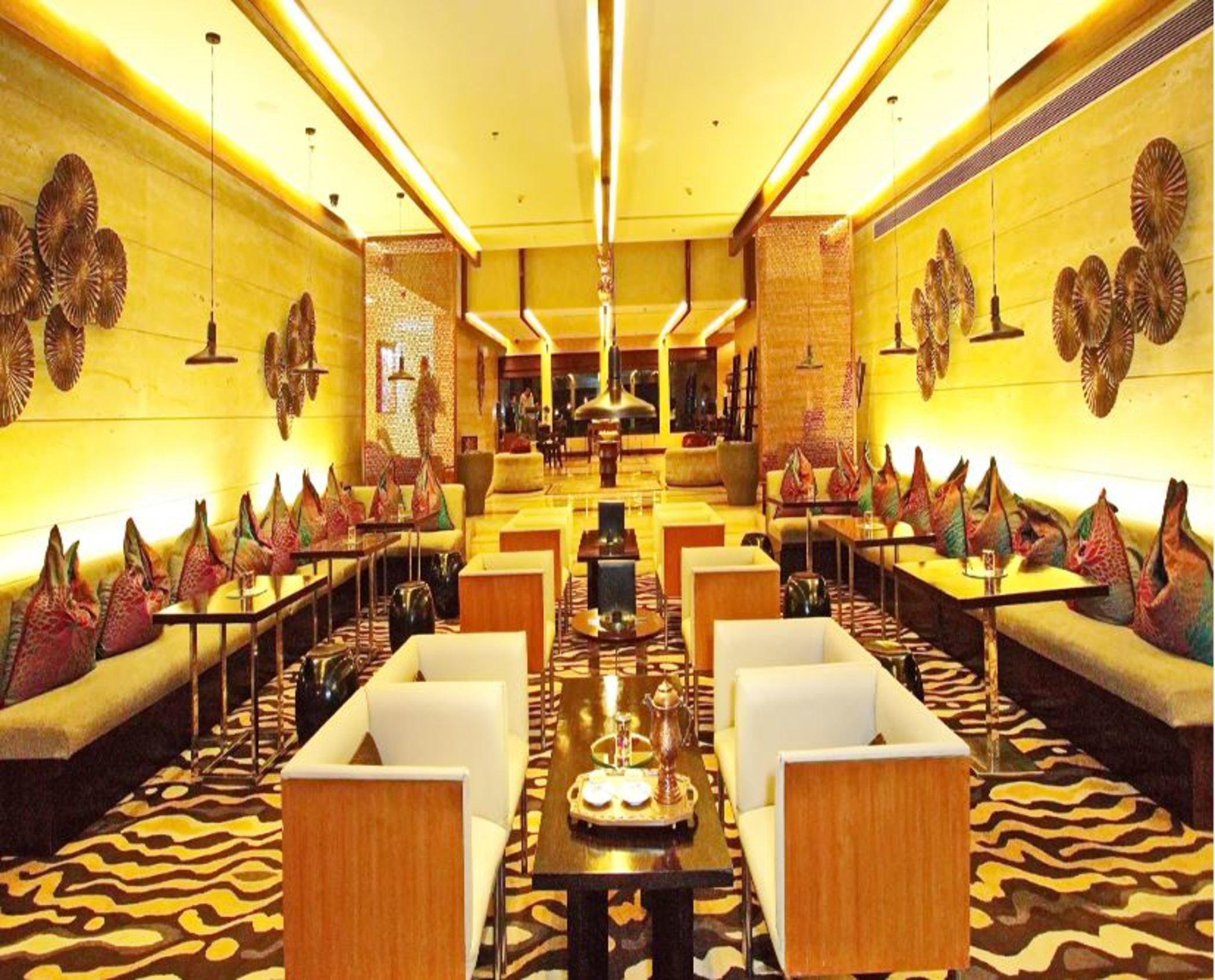 Taj Dal View Srinagar Hotel Ngoại thất bức ảnh