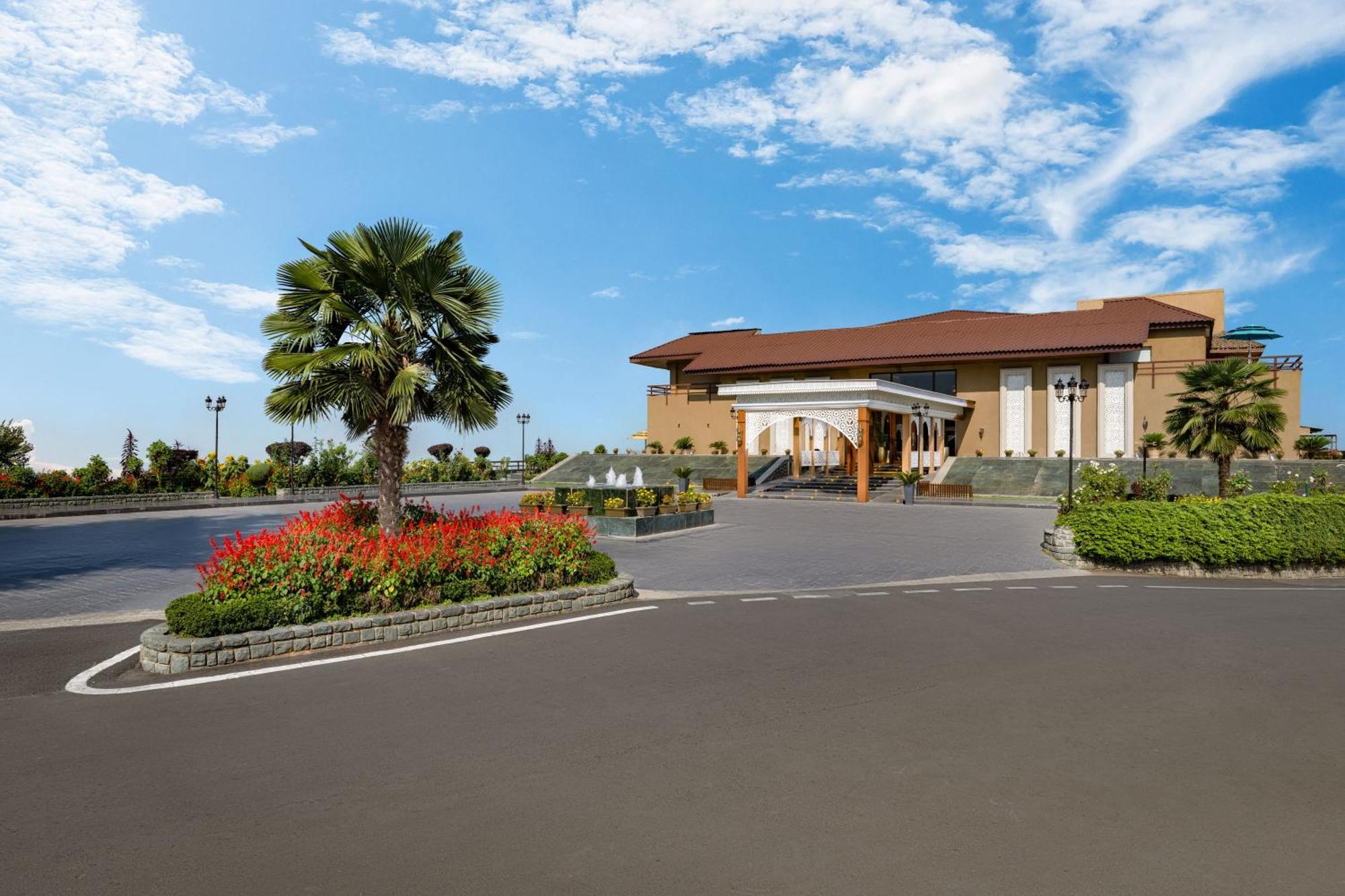 Taj Dal View Srinagar Hotel Ngoại thất bức ảnh